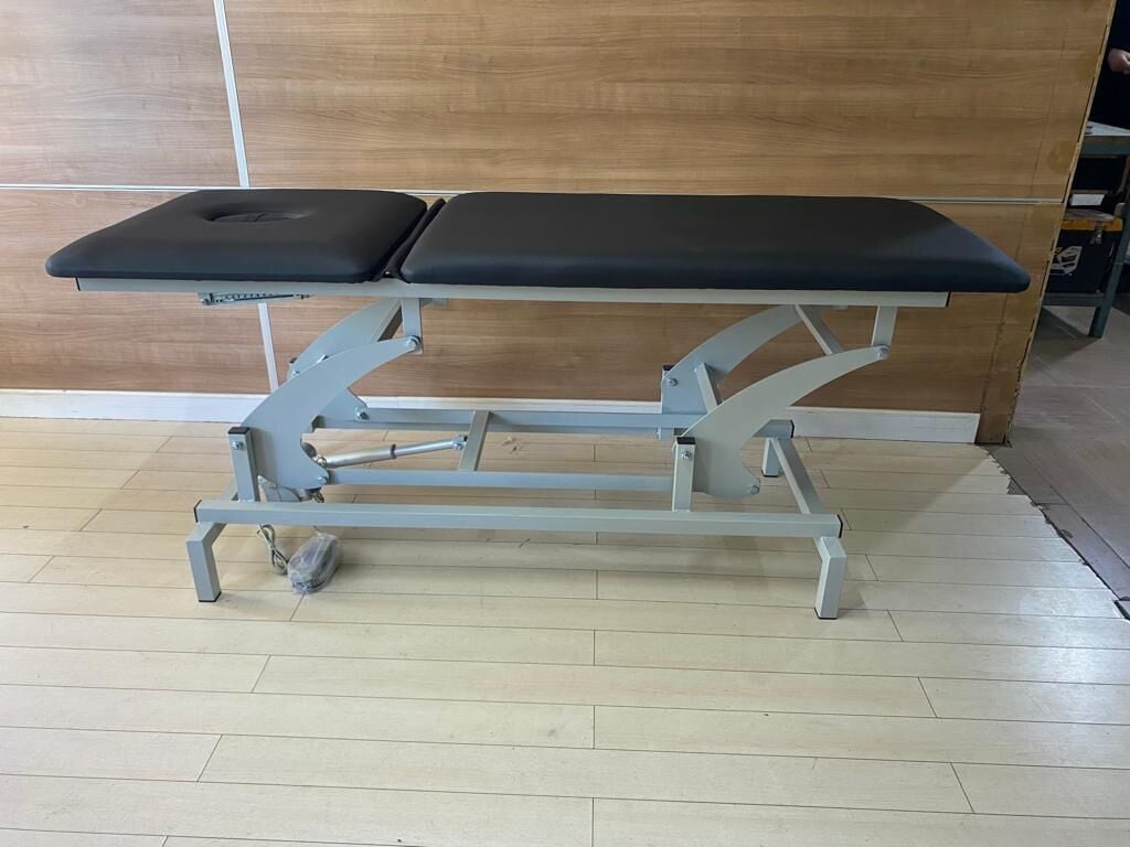 Bobath Rehabilitasyon Yatağı Tek Motorlu Başlıklı 120x200 Cm