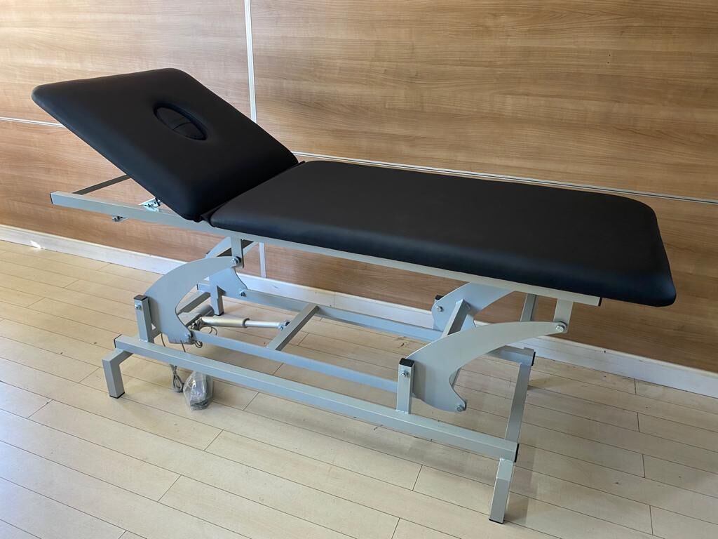 Bobath Rehabilitasyon Yatağı İki Motorlu Başlıklı 75x190 Cm