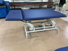 Bobath Rehabilitasyon Yatağı Tek Motorlu Başlıklı 75x190 Cm